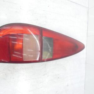 Feu arriere principal gauche (feux) RENAULT LAGUNA 1 PHASE 2 BREAK Diesel