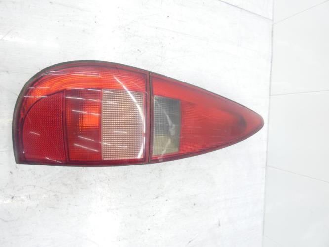 Feu arriere principal gauche (feux) RENAULT LAGUNA 1 PHASE 2 BREAK Diesel