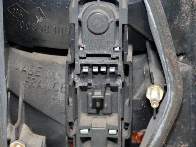 Feu arriere principal gauche (feux) RENAULT SAFRANE PHASE 1 Diesel