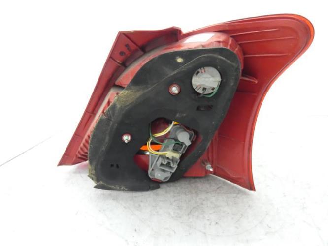 Feu arriere principal gauche (feux) TOYOTA YARIS 2 PHASE 1 Essence