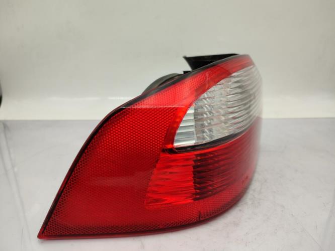 Feu arriere principal gauche (feux) RENAULT LAGUNA 2 PHASE 1 Essence