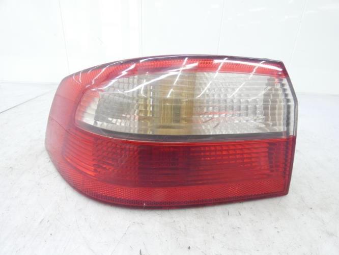 Feu arriere principal gauche (feux) RENAULT LAGUNA 2 PHASE 1 Diesel