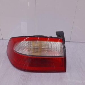 Feu arriere principal gauche (feux) RENAULT LAGUNA 2 PHASE 1 Diesel