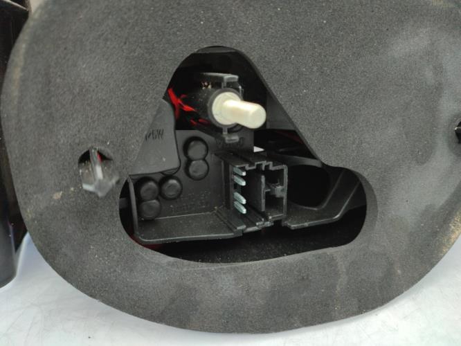 Feu arriere principal gauche (feux) RENAULT LAGUNA 2 PHASE 2 Essence