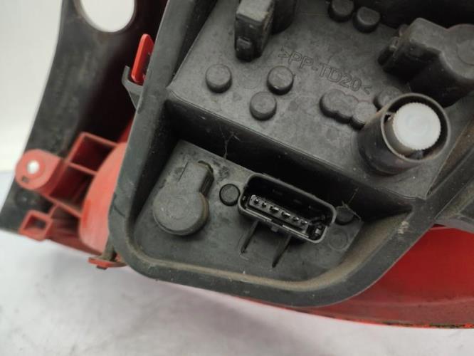 Feu arriere principal gauche (feux) RENAULT CLIO 3 PHASE 1 Diesel