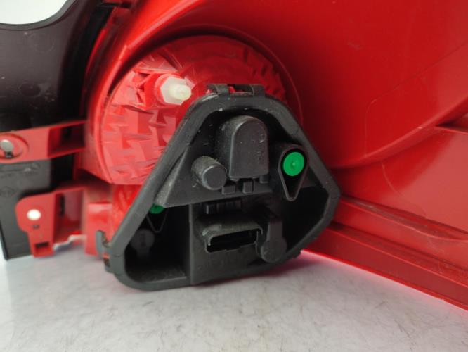 Feu arriere principal gauche (feux) RENAULT CLIO 3 PHASE 2 BREAK Essence