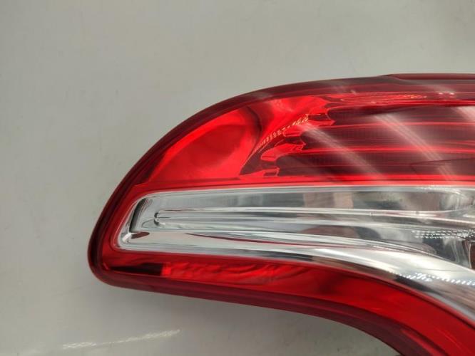 Feu arriere principal gauche (feux) PEUGEOT 208 1 PHASE 1 Essence