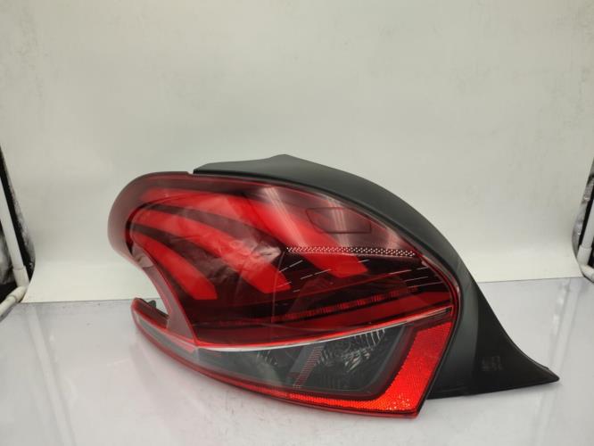 Feu arriere principal gauche (feux) PEUGEOT 208 1 PHASE 2 Diesel