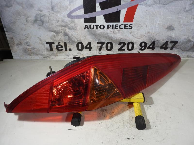 Feu arriere principal gauche (feux) FIAT PUNTO 2 PHASE 1 Diesel