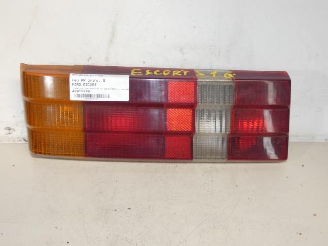 Feu arriere principal gauche (feux) FORD ESCORT