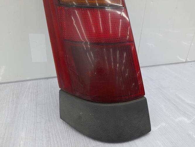 Feu arriere principal gauche (feux) RENAULT R5