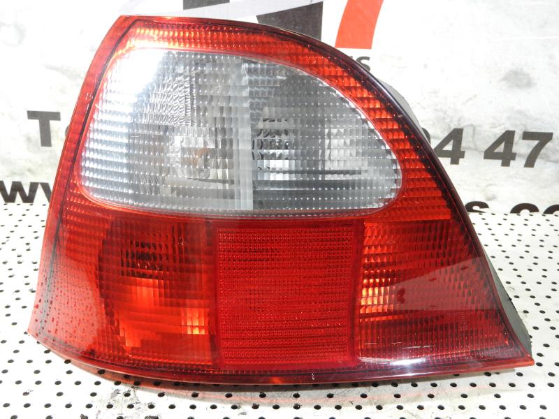 Feu arriere principal gauche (feux) ROVER 200 2 Essence