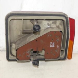 Feu arriere principal gauche (feux) ROVER metro