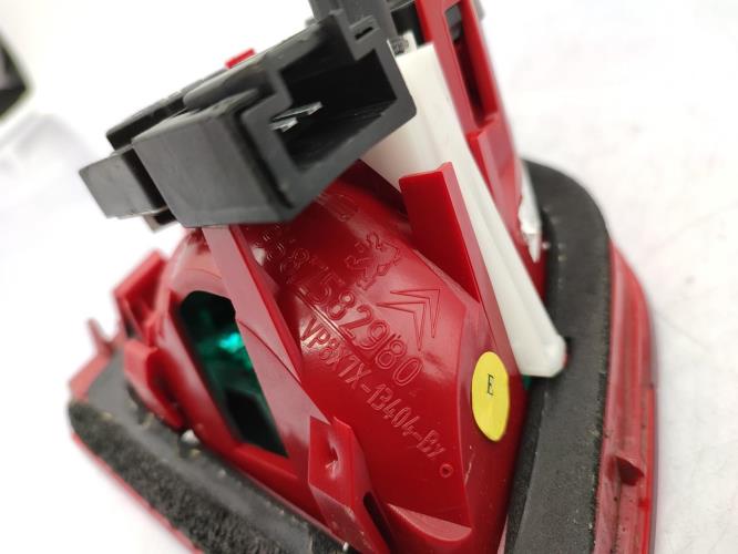 Feu arriere secondaire droit (feux) CITROEN C5 2 Diesel