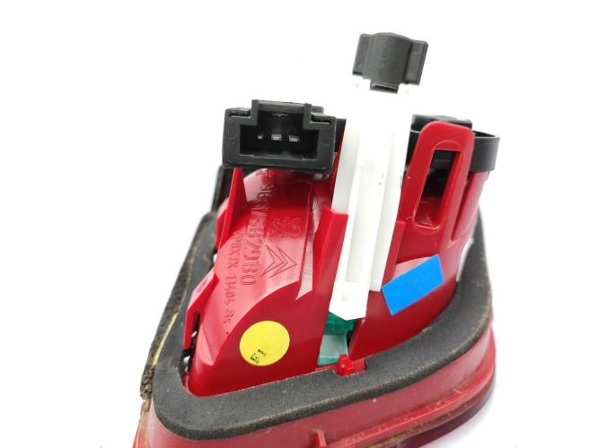 Feu arriere secondaire droit (feux) CITROEN C5 2 Diesel