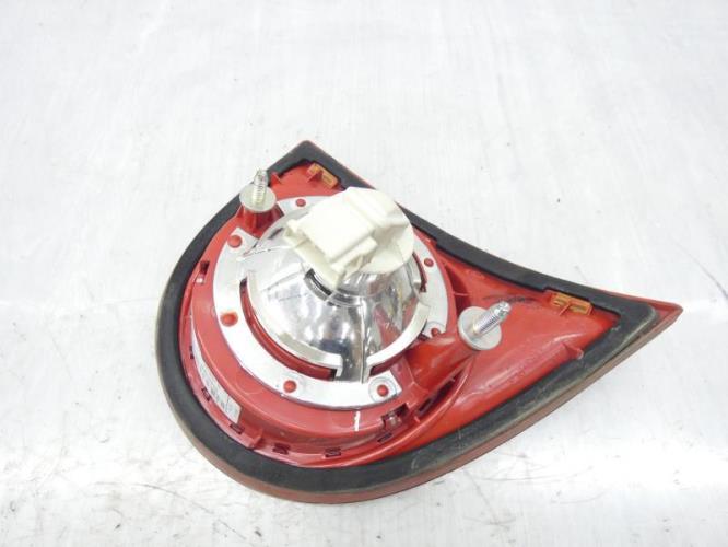 Feu arriere secondaire droit (feux) VOLKSWAGEN GOLF 5 Diesel