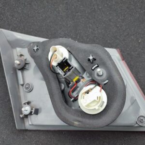 Feu arriere secondaire droit (feux) RENAULT LATITUDE Diesel