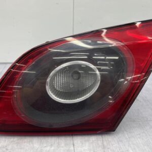 Feu arriere secondaire droit (feux) VOLKSWAGEN PASSAT 5 CC COUPE Diesel