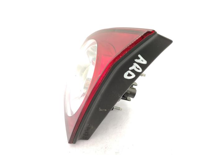 Feu arriere secondaire droit (feux) VOLKSWAGEN GOLF PLUS PHASE 1 Diesel