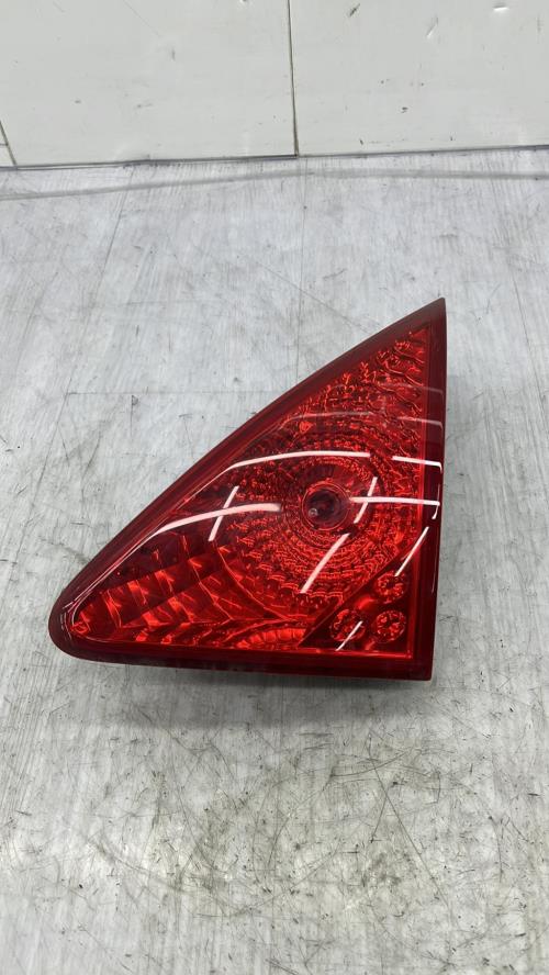 Feu arriere secondaire droit (feux) PEUGEOT 3008 1 PHASE 1 Diesel