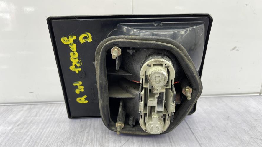 Feu arriere secondaire droit (feux) RENAULT R21 PHASE 2 BREAK Diesel