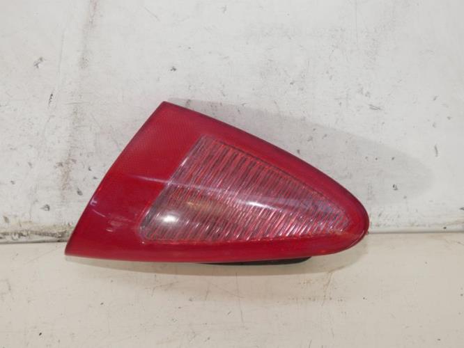 Feu arriere secondaire droit (feux) ALFA ROMEO 147 PHASE 1 Essence