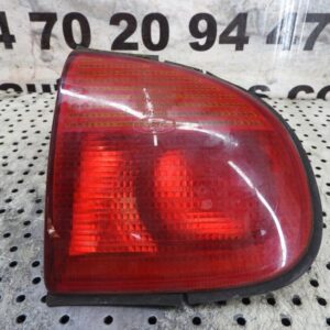 Feu arriere secondaire droit (feux) FORD ESCORT 5 PHASE 2 Essence