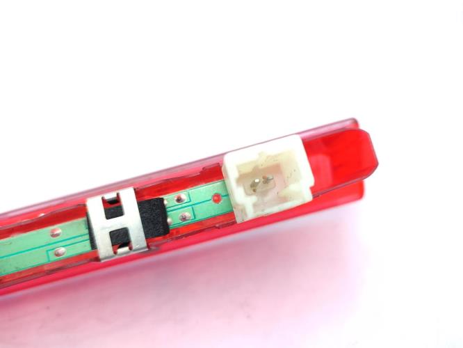 Feu arriere stop central RENAULT MEGANE 2 PHASE 1 Diesel