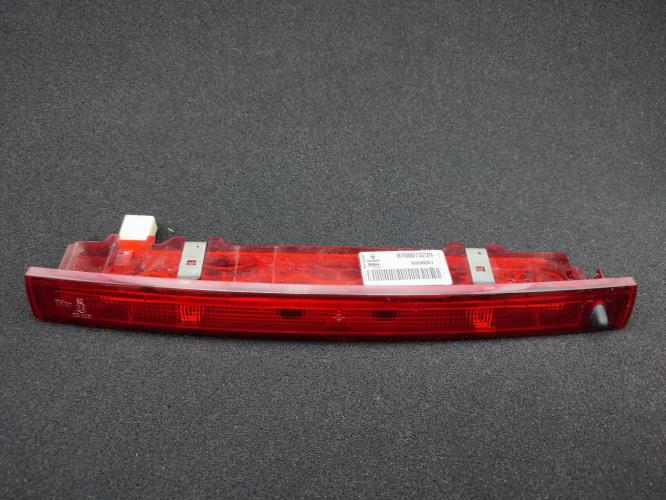 Feu arriere stop central RENAULT SCENIC 2 PHASE 2 Diesel