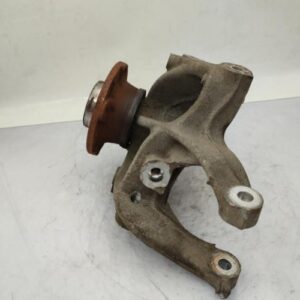 Fusee arriere gauche TOYOTA COROLLA VERSO 2 PHASE 2 Diesel