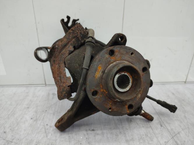 Fusee avant droit CITROEN XANTIA PHASE 2 Diesel