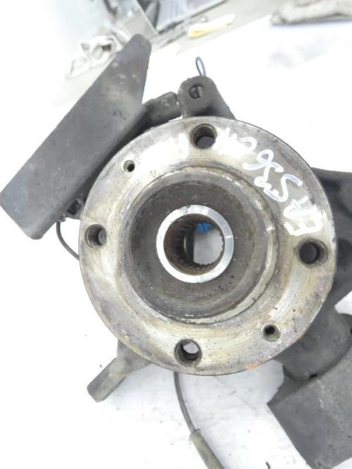 Fusee avant droit CITROEN C5 1 PHASE 1 Diesel