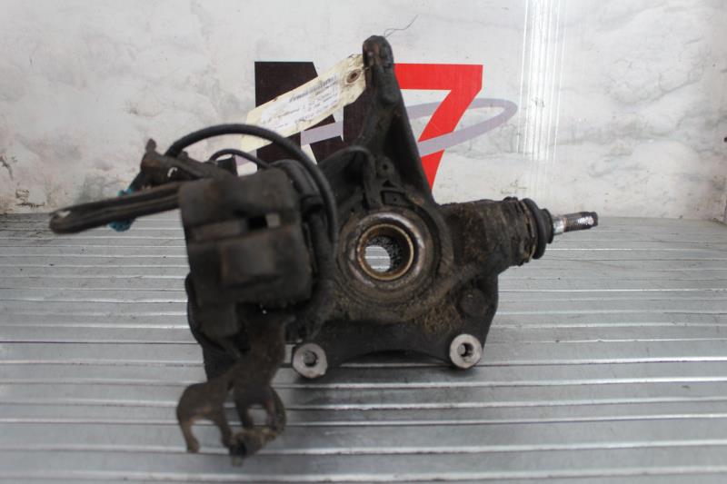 Fusee avant droit CITROEN C5 1 PHASE 1 Diesel
