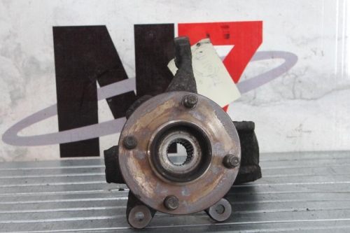 Fusee avant droit FORD FIESTA 4 PHASE 1 Essence