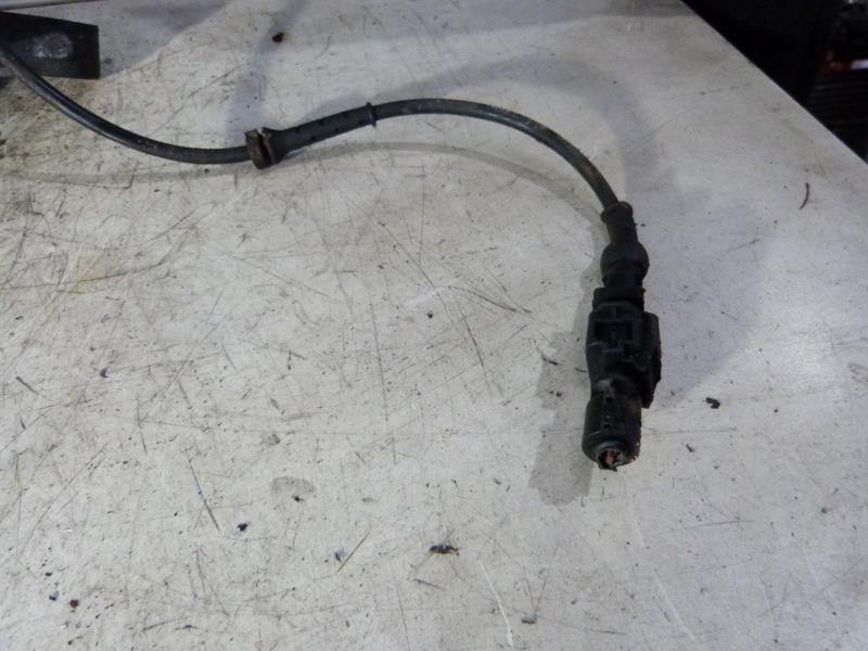 Fusee avant droit OPEL COMBO C PHASE 2 Diesel