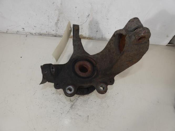 Fusee avant droit FORD FOCUS 2 PHASE 1 Diesel