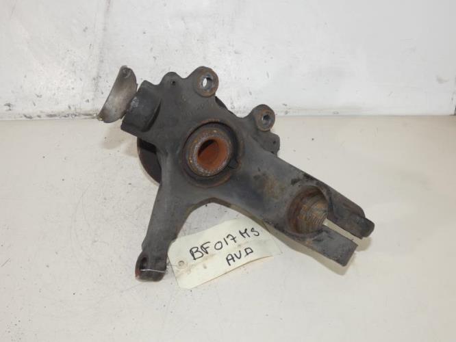 Fusee avant droit FORD FOCUS 2 PHASE 1 BREAK Diesel