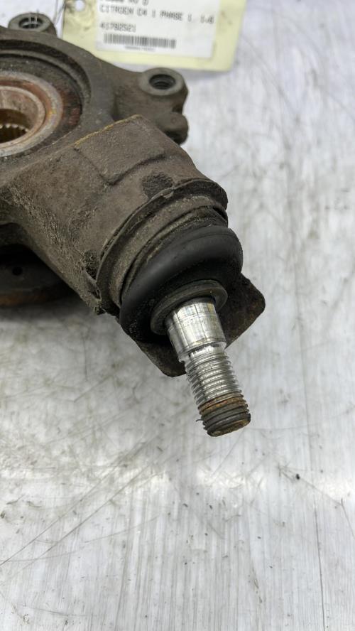 Fusee avant gauche CITROEN C4 1 PHASE 1 Diesel