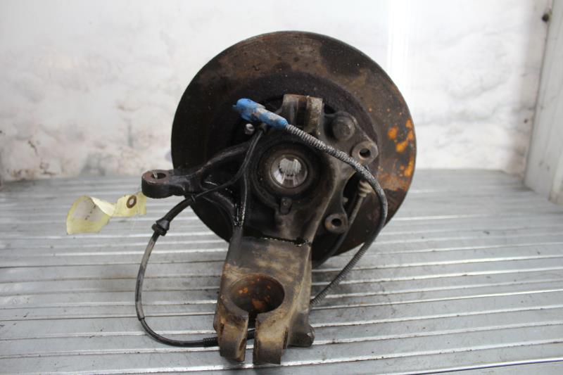 Fusee avant droit CITROEN C2 PHASE 1 Essence