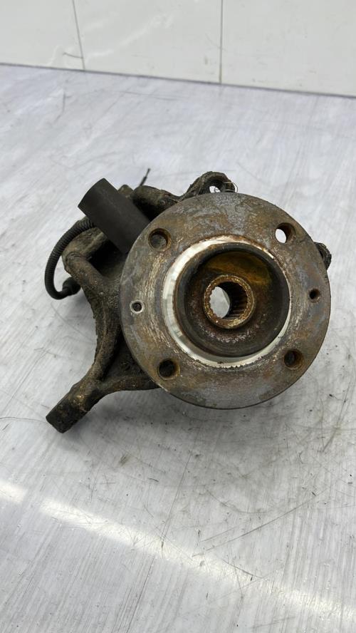 Fusee avant droit CITROEN C3 1 PHASE 1 Diesel