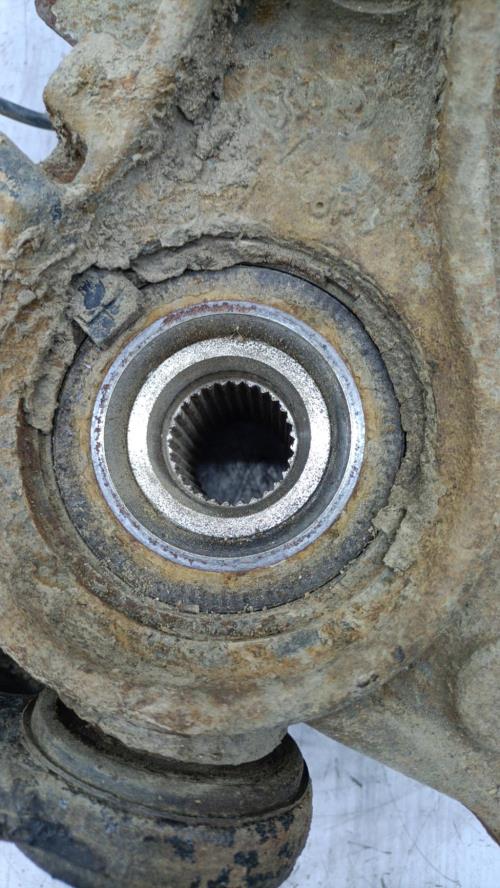 Fusee avant droit PEUGEOT 407 PHASE 1 Diesel