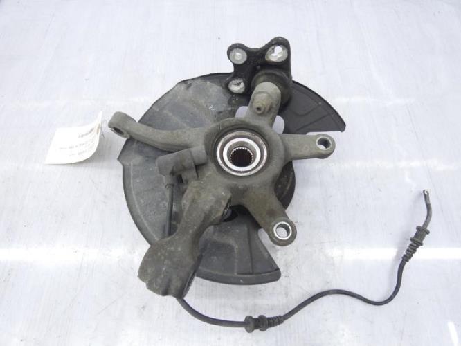 Fusee avant droit MERCEDES CLASSE A 168 PHASE 2 Diesel