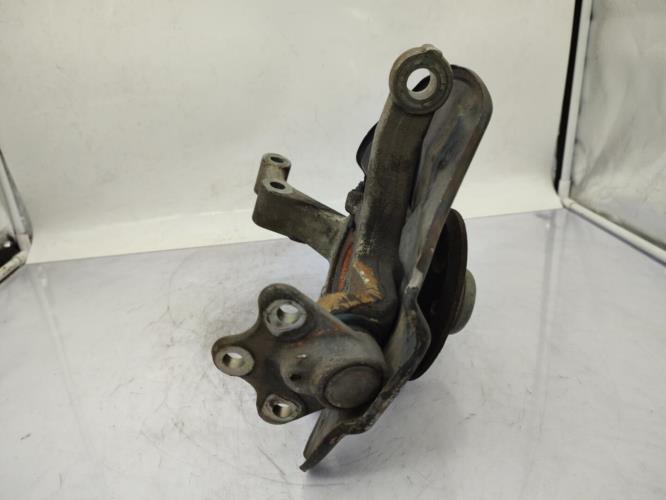 Fusee avant droit MERCEDES CLASSE A 169 PHASE 2 Diesel