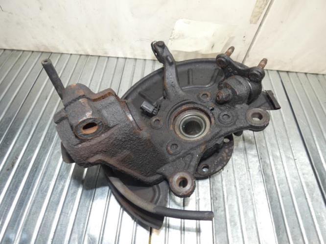 Fusee avant droit AUDI A3 2 PHASE 1 Diesel