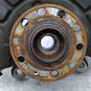 Fusee avant droit VOLKSWAGEN GOLF PLUS PHASE 2 Essence