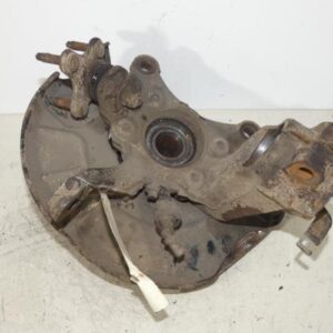 Fusee avant droit VOLKSWAGEN TOURAN 1 PHASE 1 Diesel