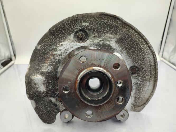 Fusee avant droit BMW X1 F48 PHASE 1 Diesel