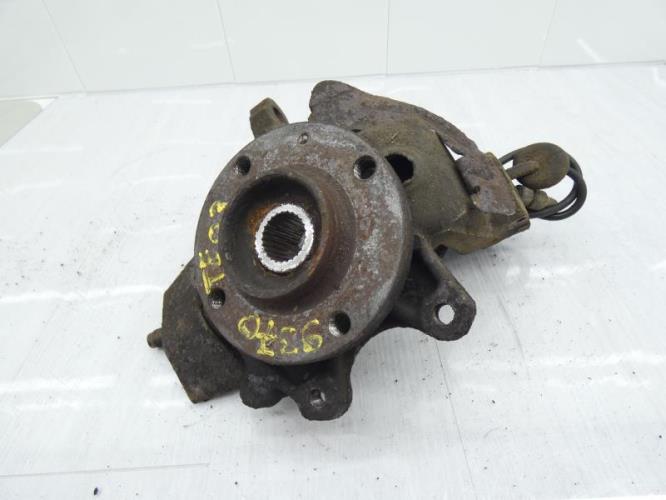 Fusee avant droit PEUGEOT 406 PHASE 2 Diesel