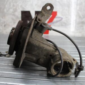 Fusee avant droit PEUGEOT 406 PHASE 1 Diesel