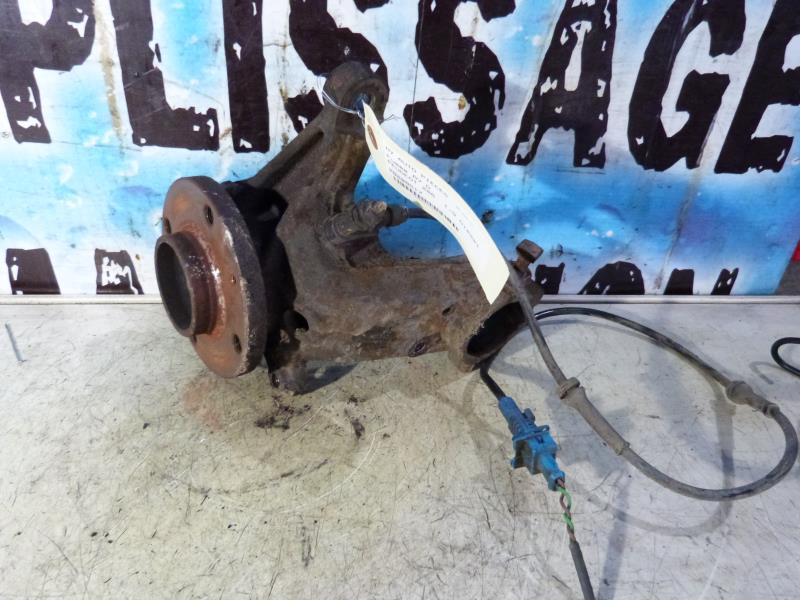 Fusee avant droit PEUGEOT Diesel